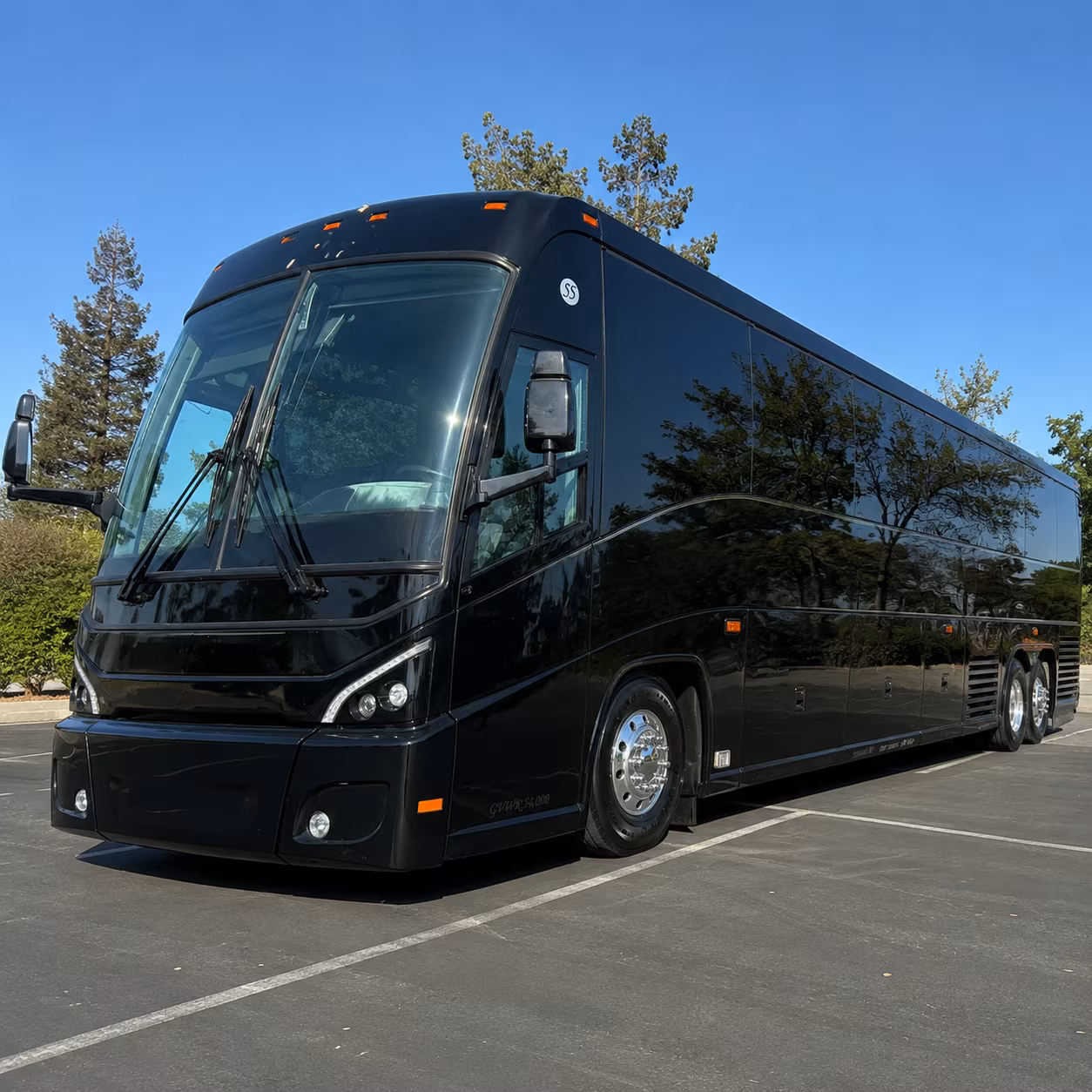 bus rentals to climate pledge arena for seattle concert nights
