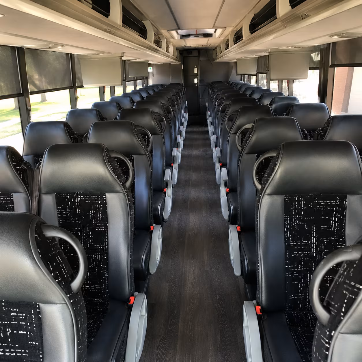 charter buses to woodinville s hollywood district tasting rooms