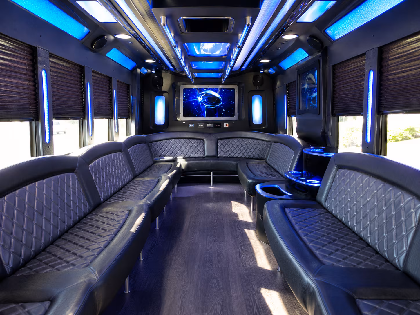 kirkland 28 passenger party bus inside