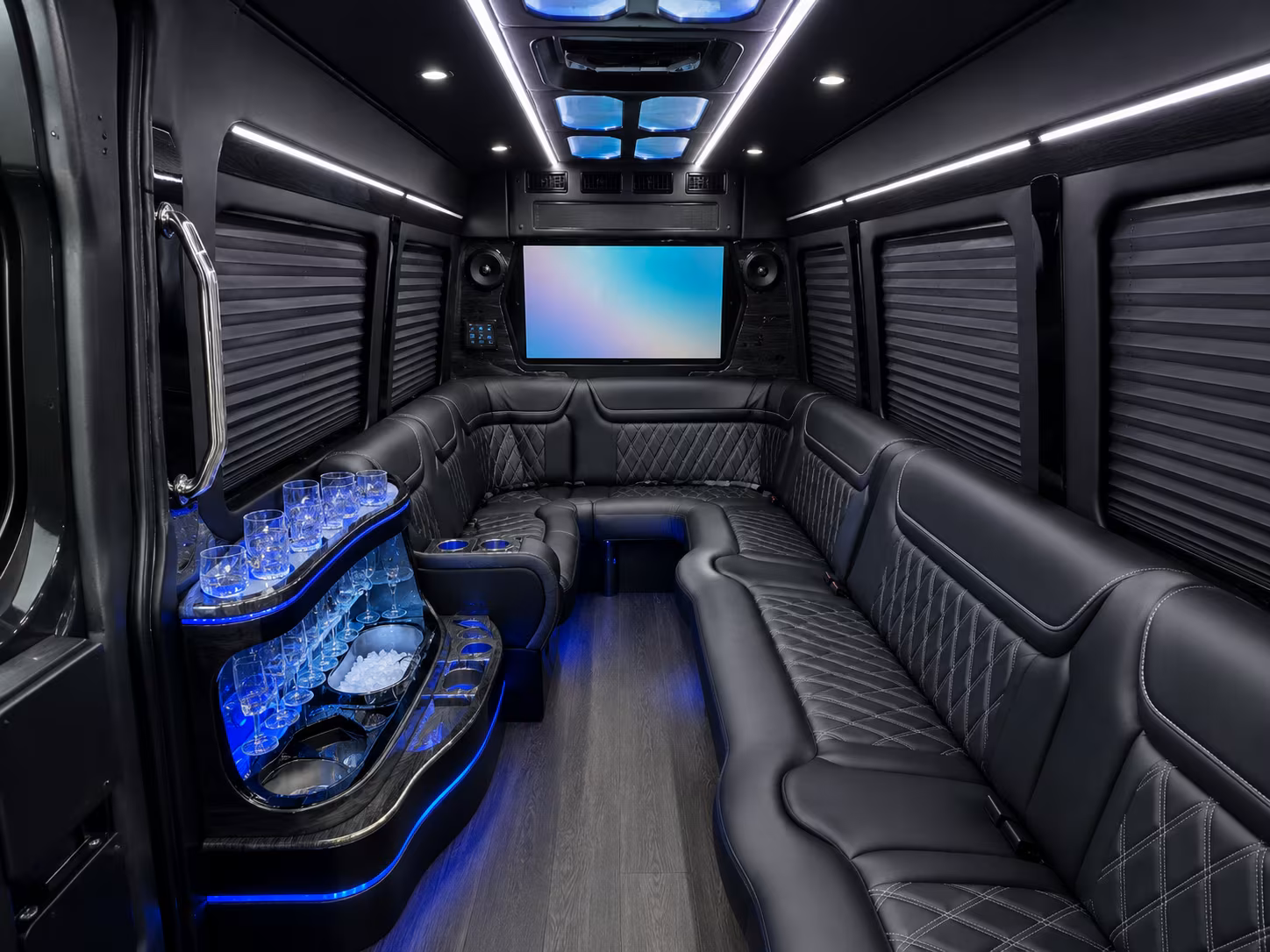 multi day airport shuttle services for conferences and corporate groups