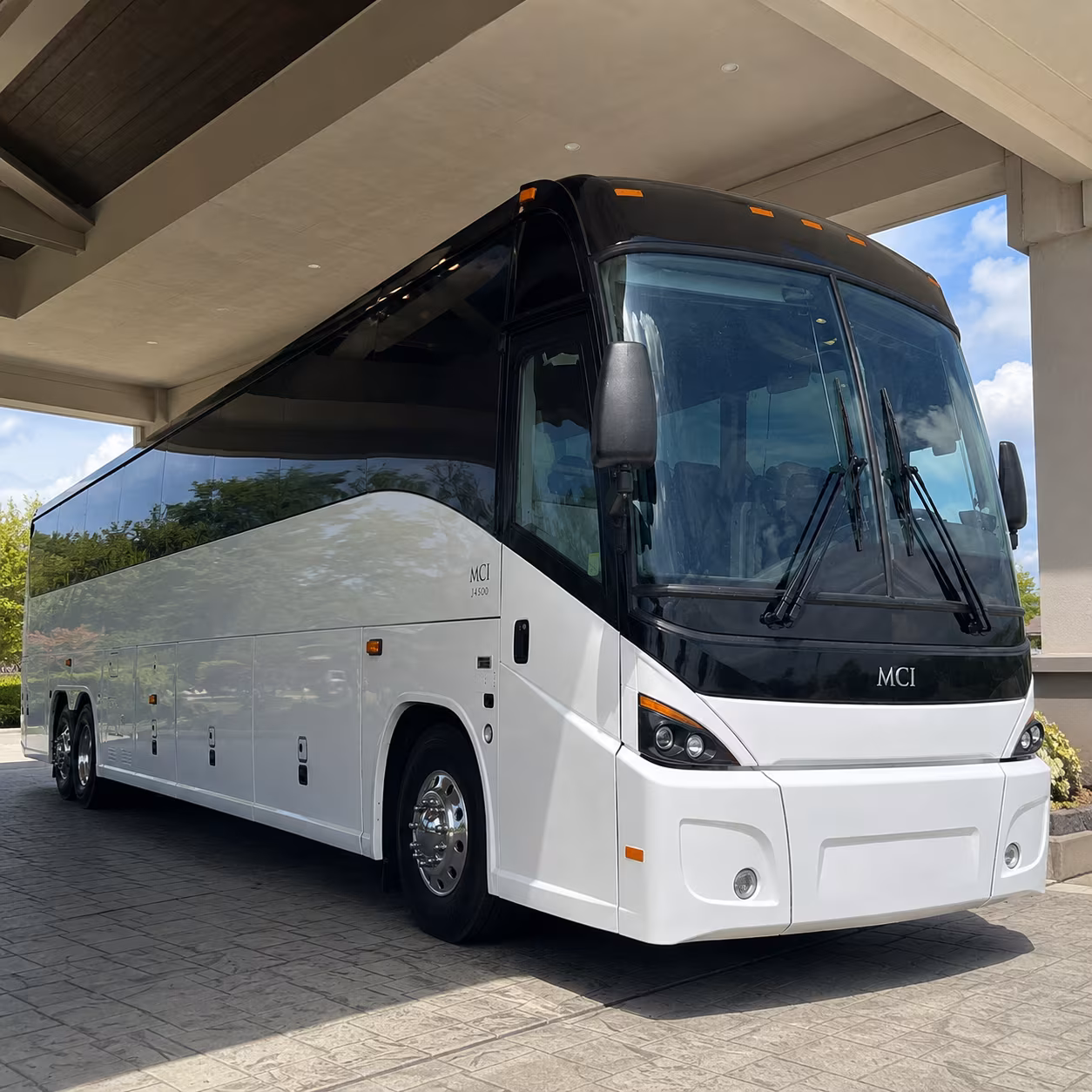 overnight and long haul bus trips from kirkland to spokane and eastern washington